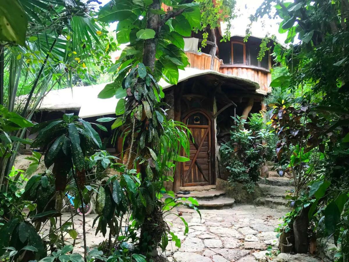 Portal Xibalba Hotel Плая дел Кармен Екстериор снимка