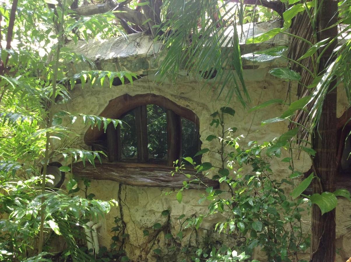Portal Xibalba Hotel Плая дел Кармен Екстериор снимка